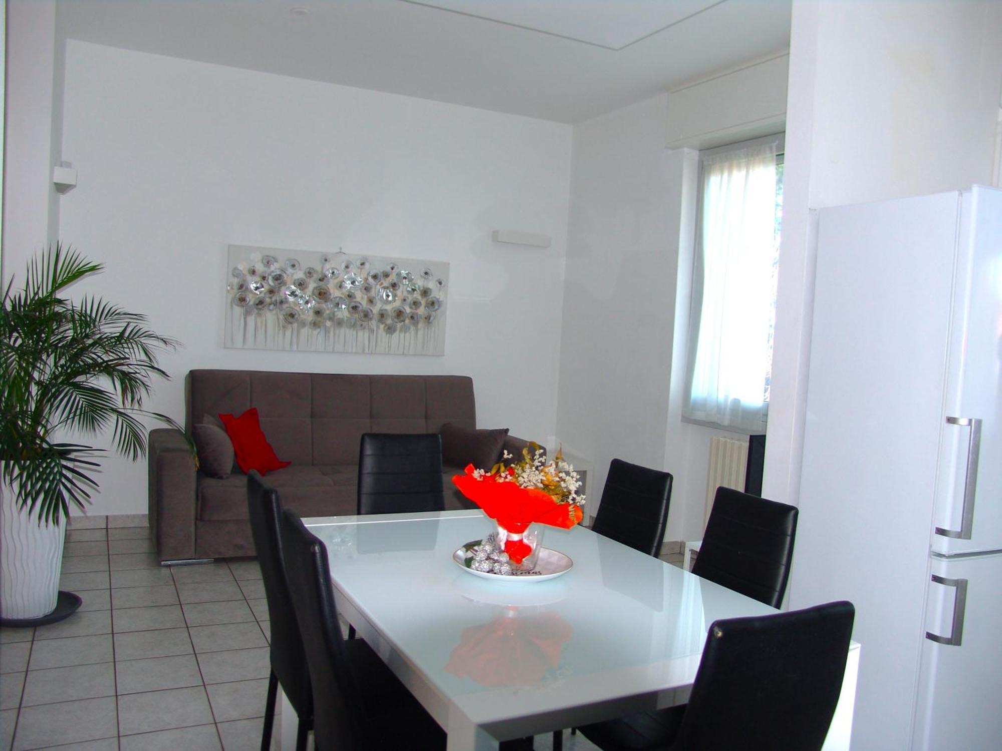 Modern Apartment Luci & Stelle Near Lake Como 尼比翁诺 外观 照片